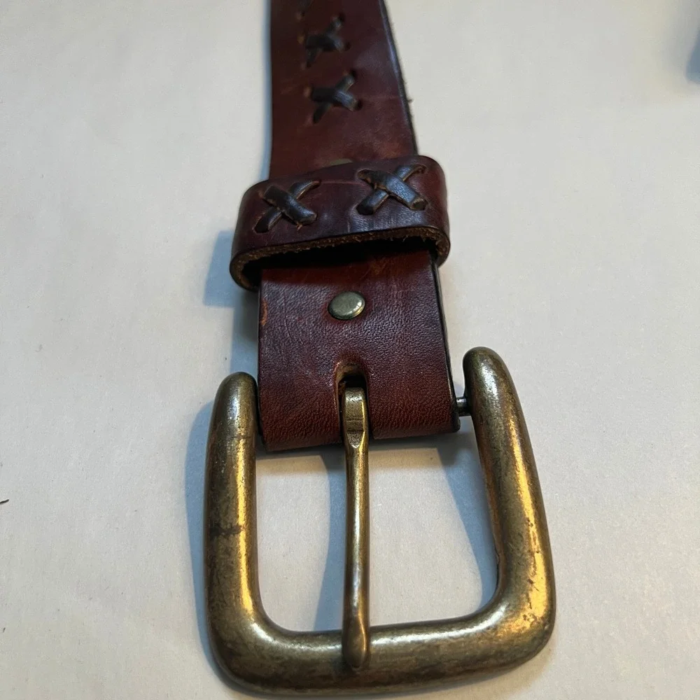 Sheplers Leather Western Belt Criss-Cross‎ Pattern Brass Buckle 1 5/8